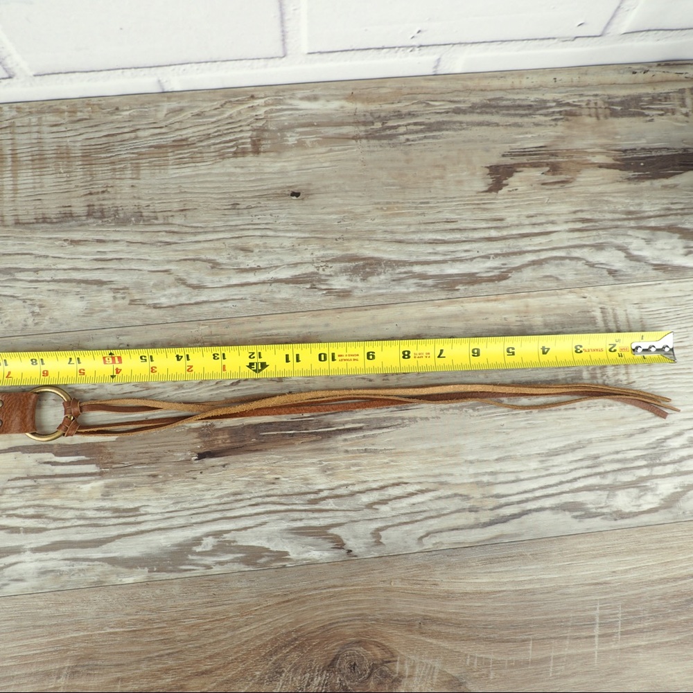 Brown leather tie belt long fringe brass hardware - Picture 6 of 8